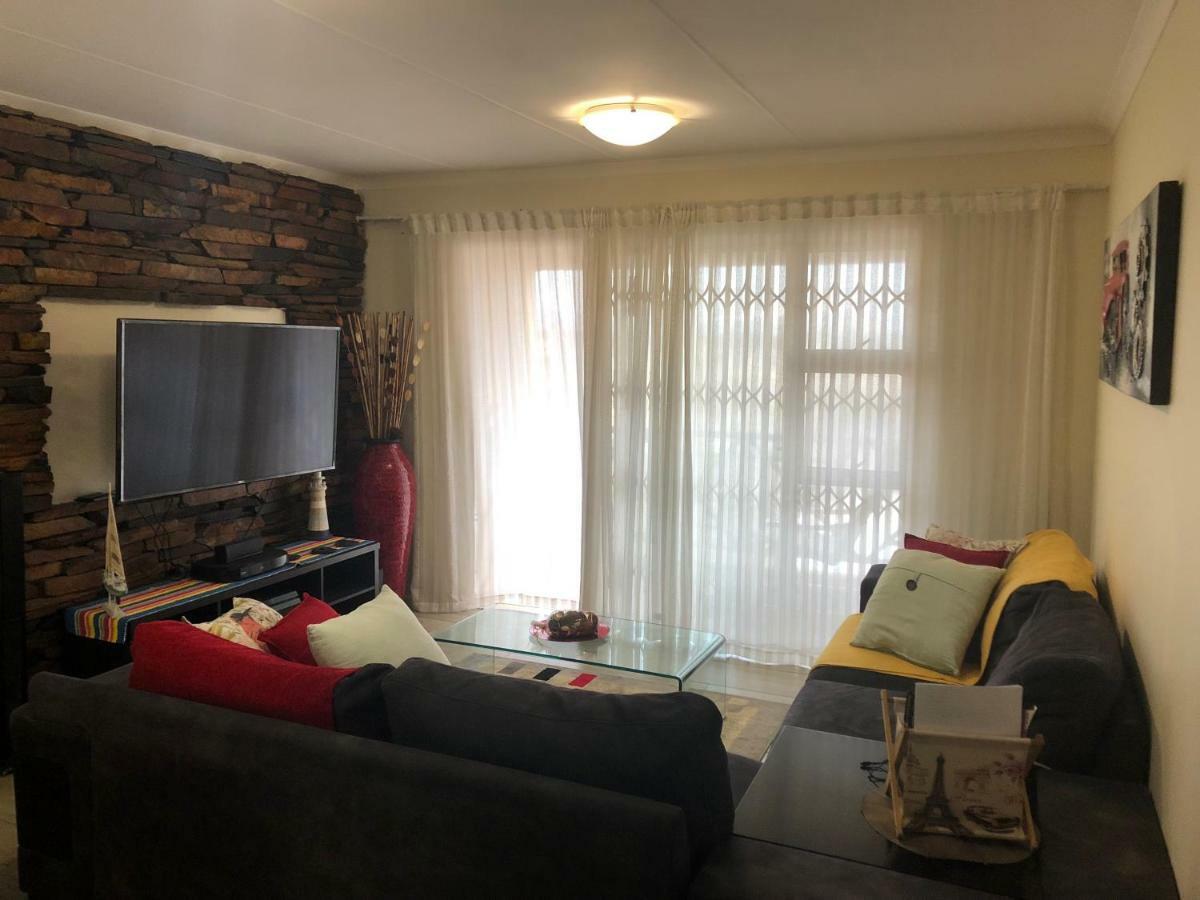 Summer Sands - Durban North Beach Accommodation Exteriör bild